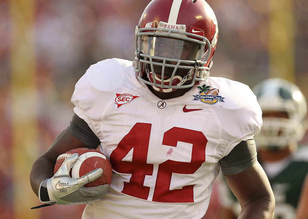 Behind 1st Eddie Lacy Photo Picture Image And Wallpaper