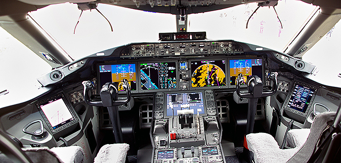 787 Cockpit Wallpaper