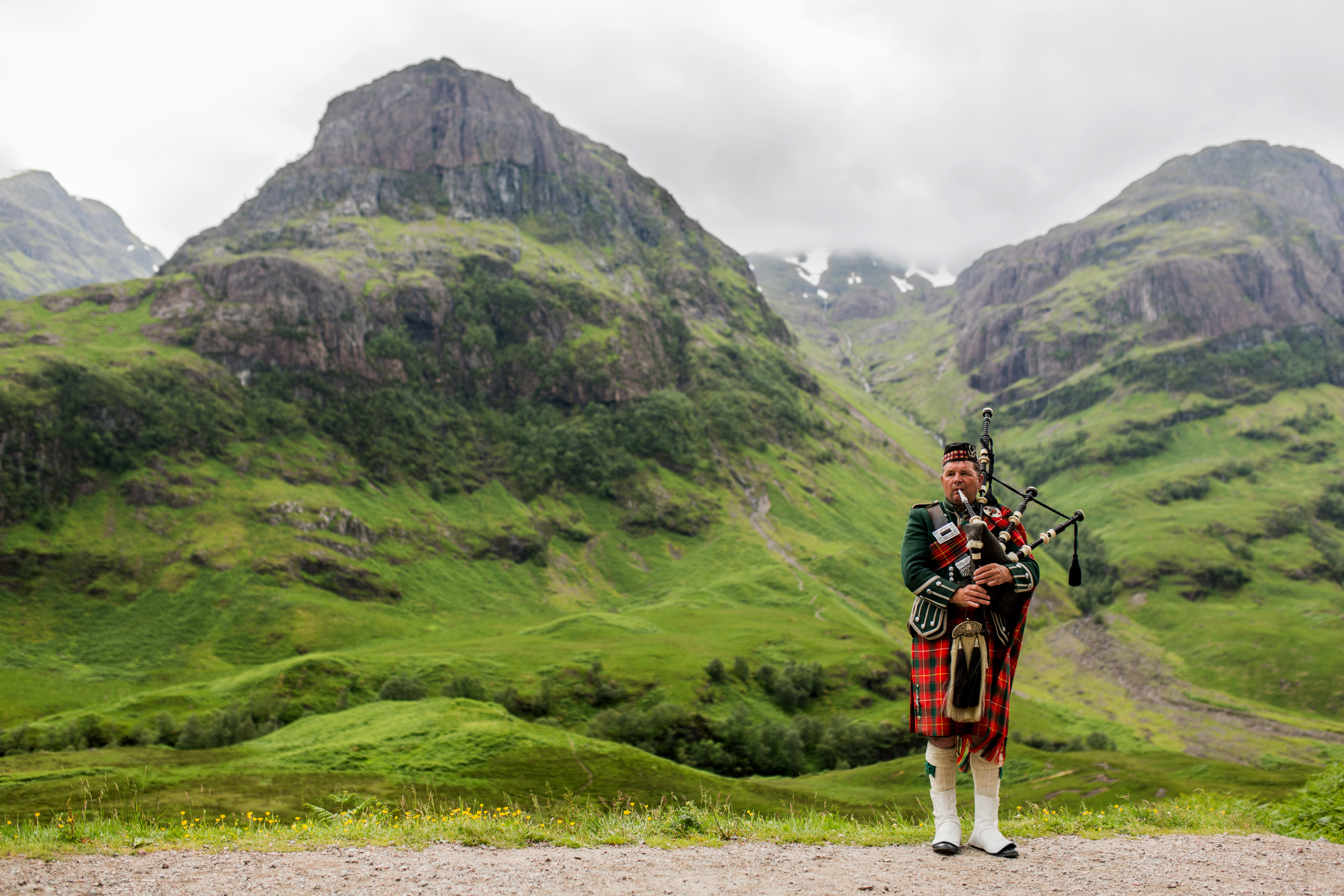 🔥 Free download FileScottish Bagpiper at Glen Coe Scotland Diliffjpg