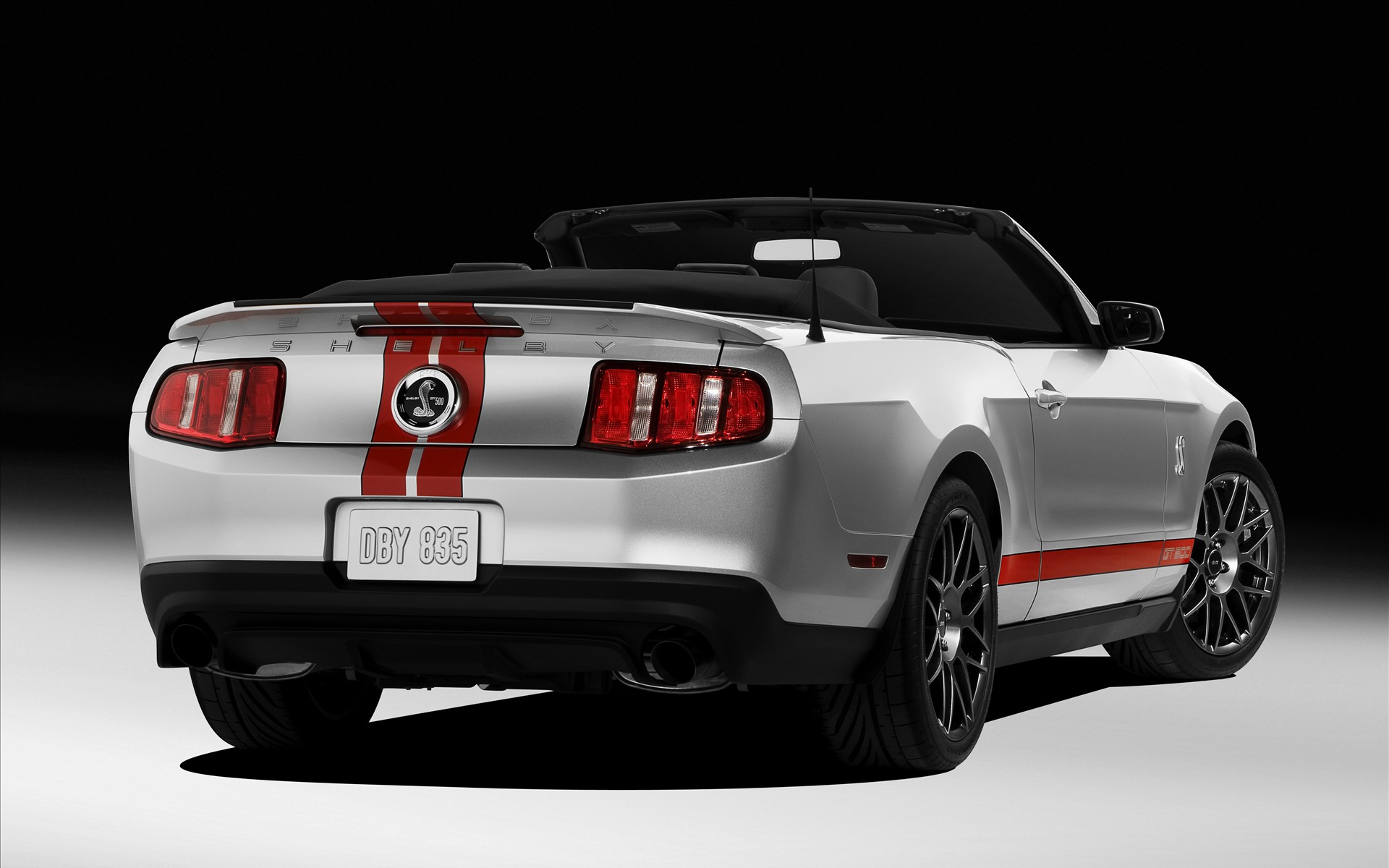 Ford Shelby Gt Wallpaper Stock Photos