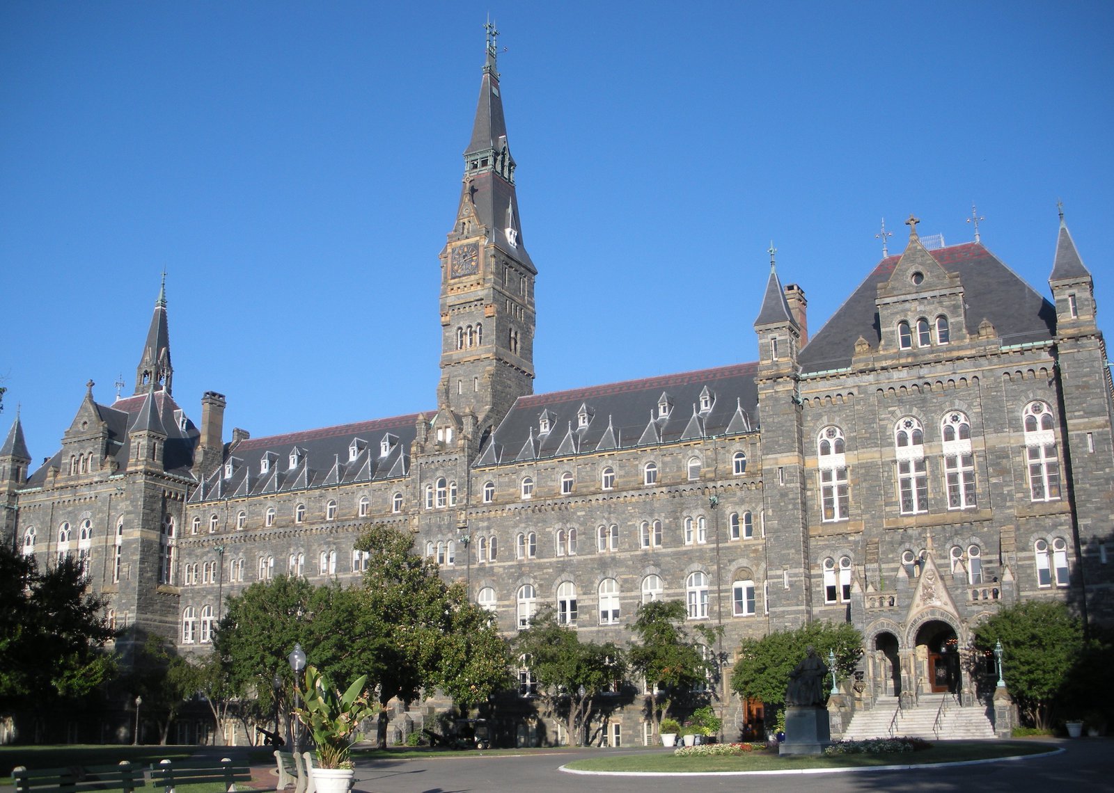 Georgetown University Healy Hall by rlkitterman on