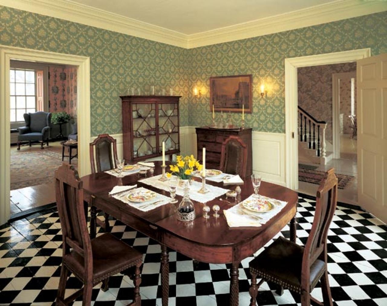 20th century wallpaper dining room