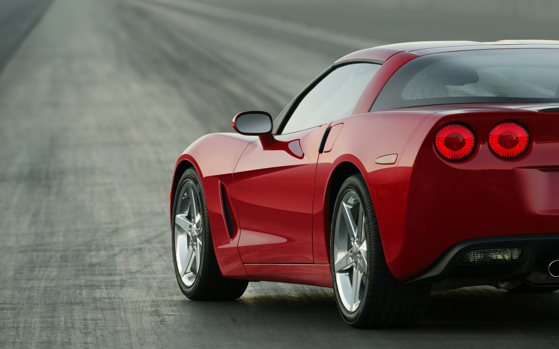 Red Corvette Desktop Wallpaper