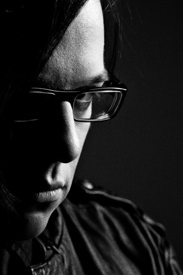 Nachtmahr Glasses Haircut iPhone 4s Wallpaper