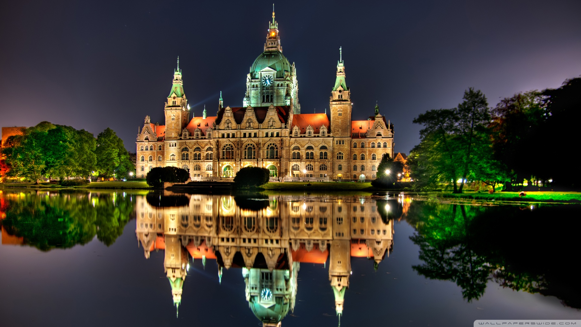 The New City Hall In Hanover Germany 4k HD Desktop Wallpaper