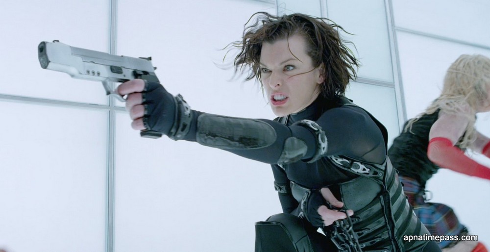 Previous Next Milla Jovovich In Resident Evil Retribution Movie Image