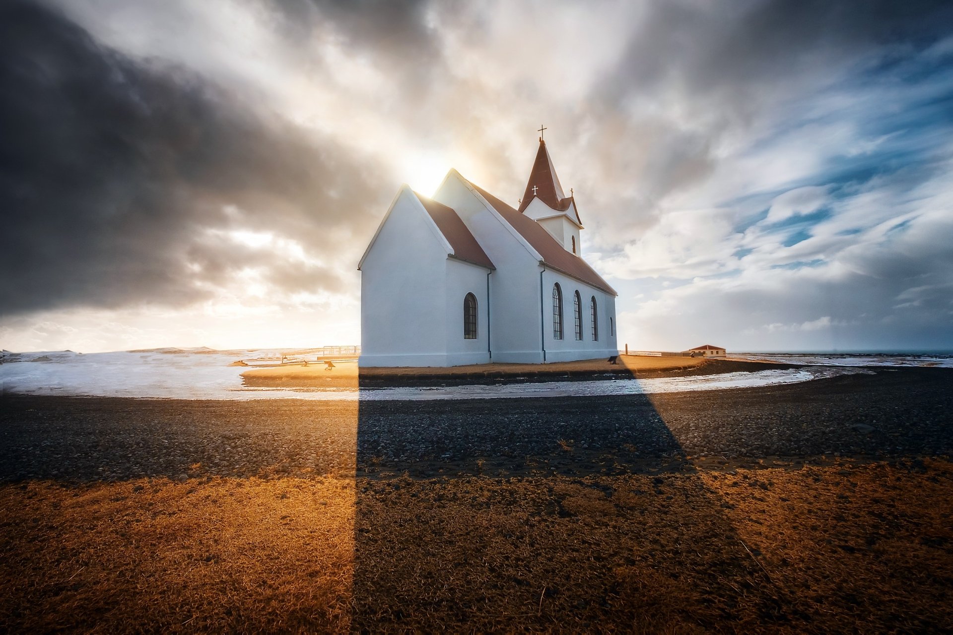 Cloud Sunbeam Building Religious Church HD Wallpaper