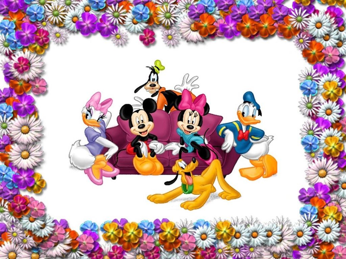 Desktop Wallpaper Disney Cartoon Duffy Pluto Mickey Minnie Mouse