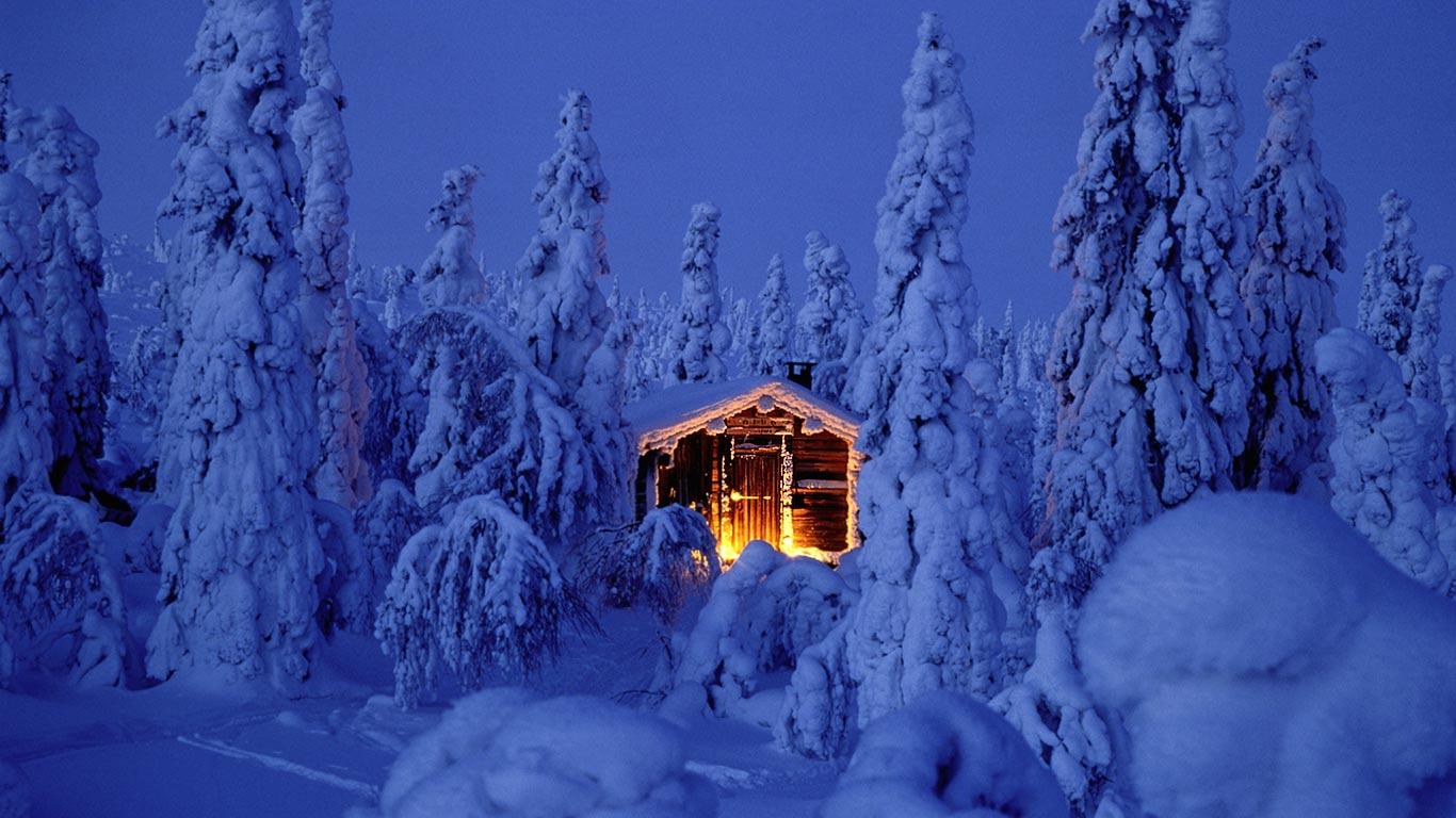 Bing Fotos Snowy Spruce Forest With Log Cabin In Riisitunturi