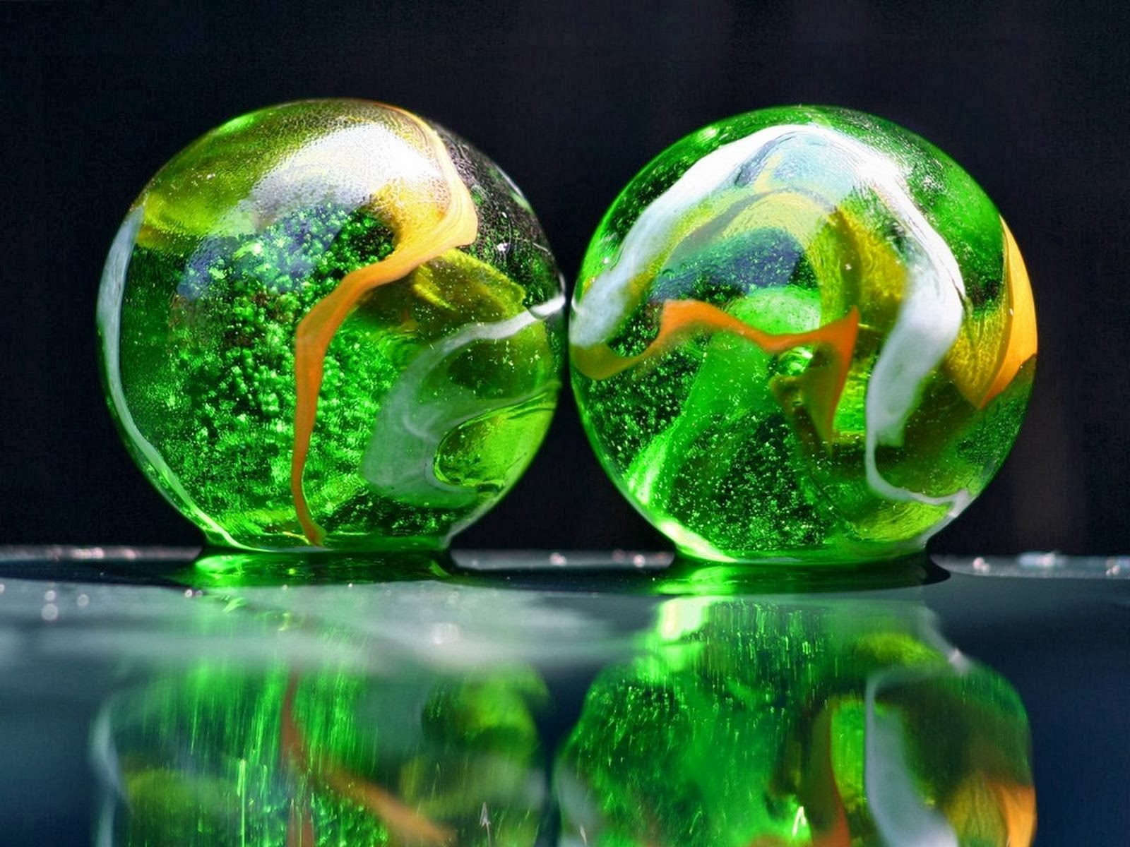 Glass Balls Computer Wallpaper