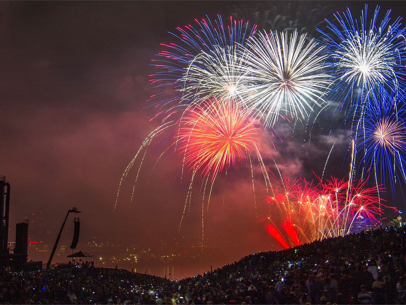 Where To Eat Drink And Watch The Fireworks In Seattle On 4th