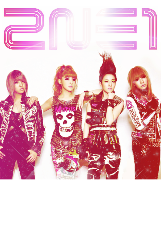 2NE1 I AM THE BEST WALLPAPER by Awesmatasticaly Cool on