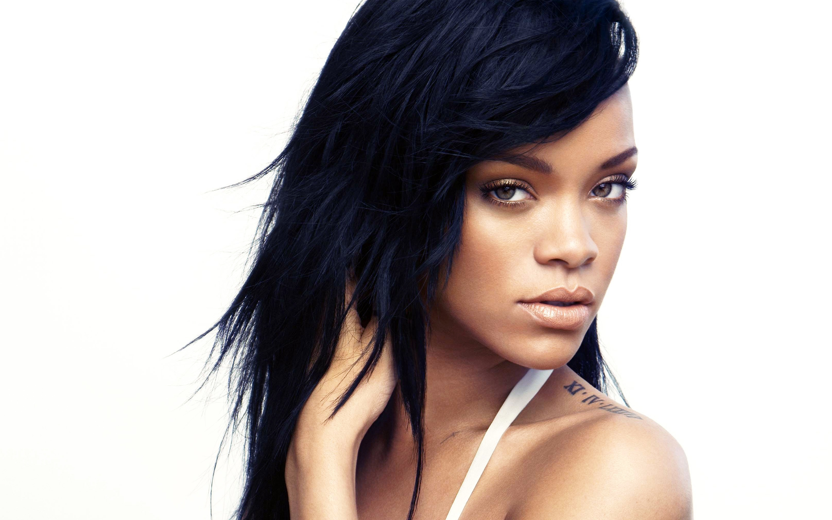Gallery Image And Information Rihanna iPhone Wallpaper