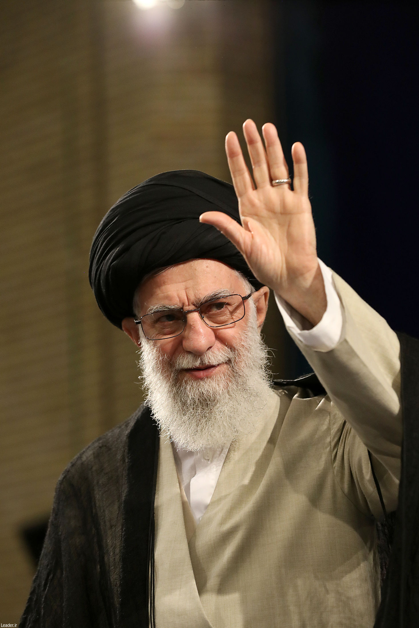 Ayatollah Khamenei Meets With Officials Of Iran S Hajj