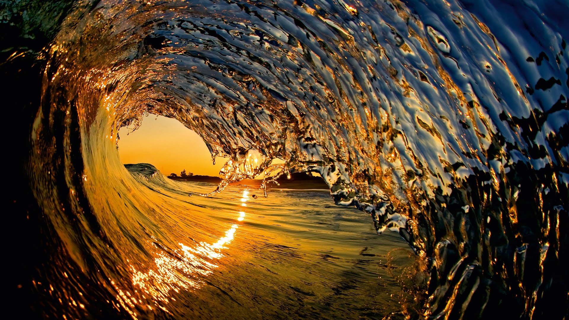 Inter With The Ultimate Wave Photographer Clark Little I Am