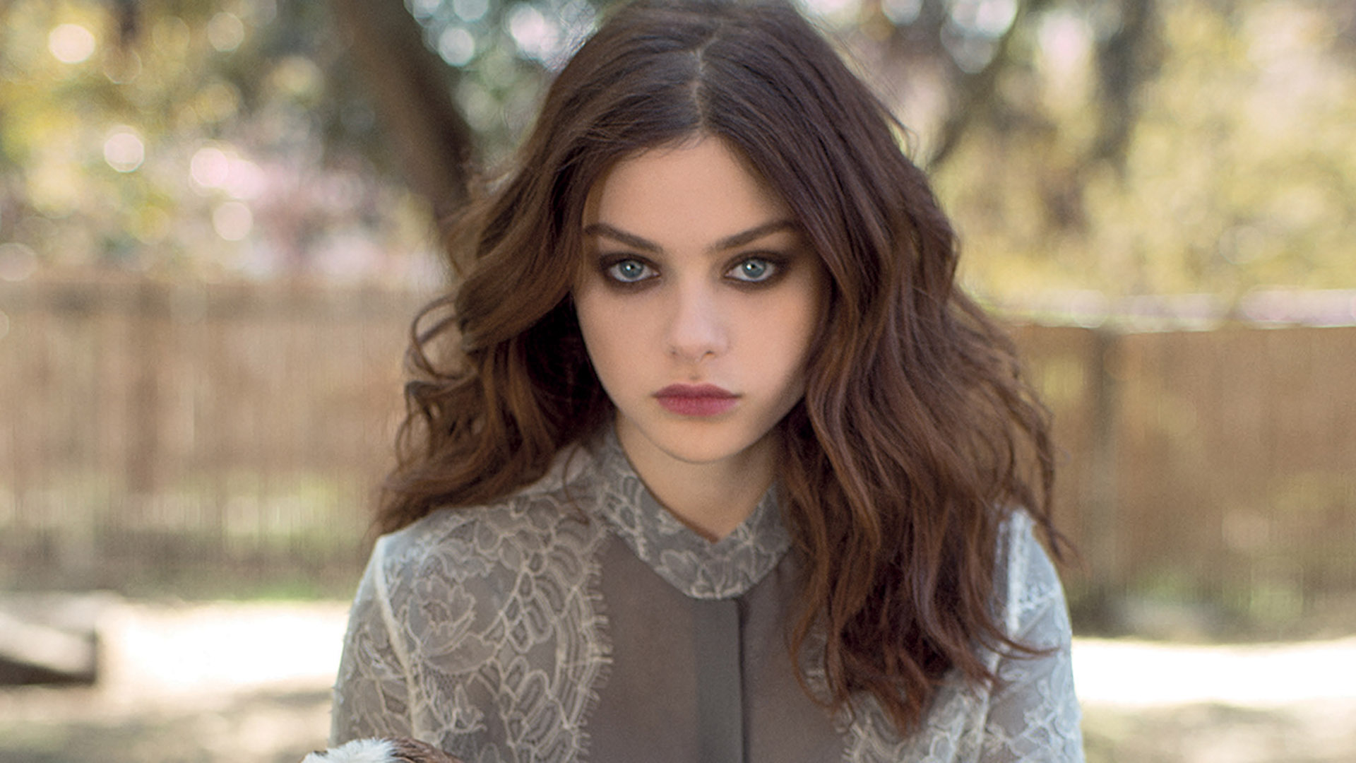 Odeya Rush HD Wallpaper