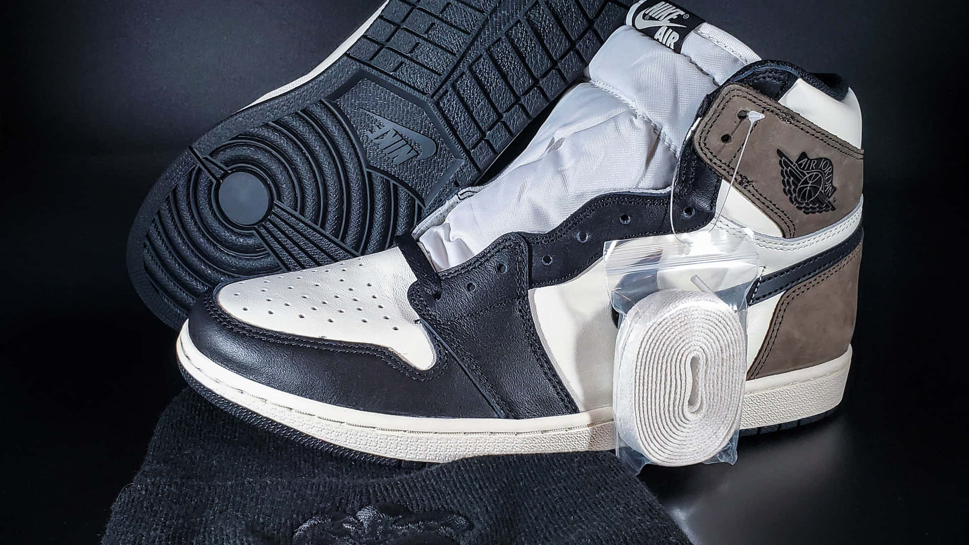Jordan Shoes 4k Wallpaper