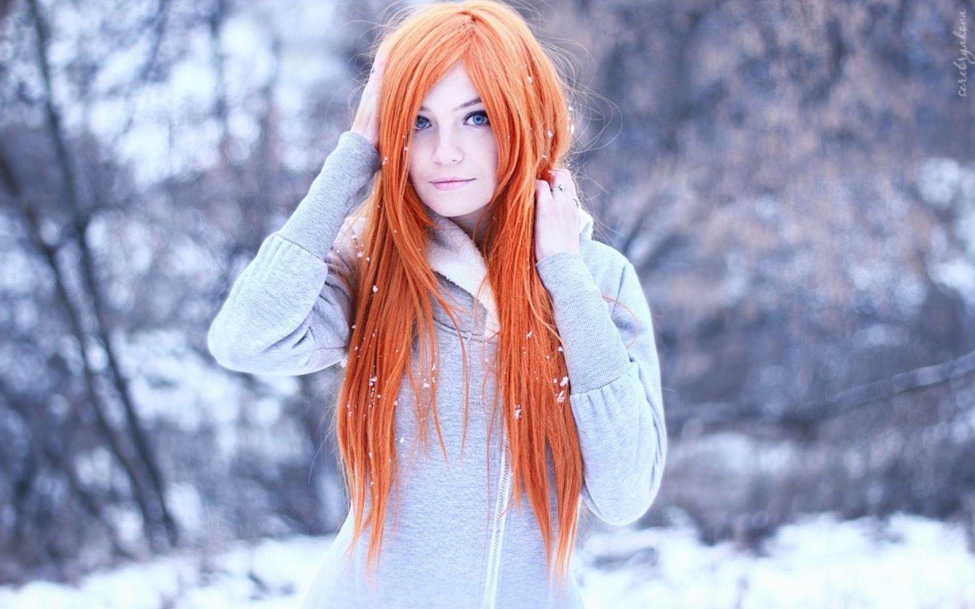 This Hot Teen Redhead Page