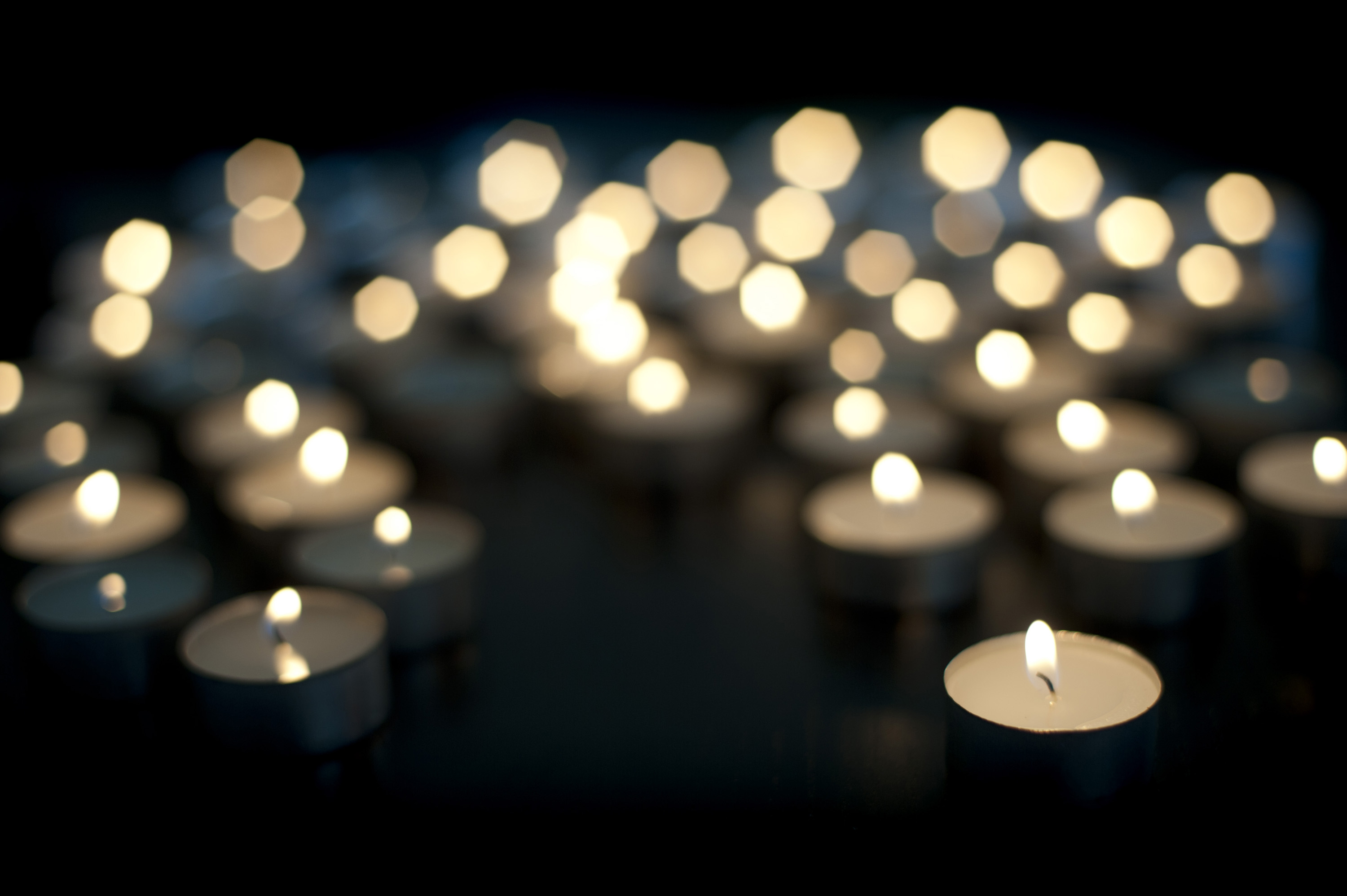 Photo of candle light background Free christmas images