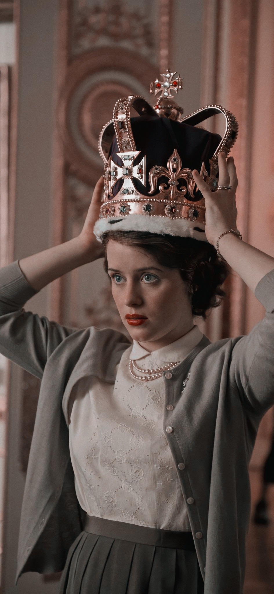 Lockscreens The Crown But With Claire Foy Matt