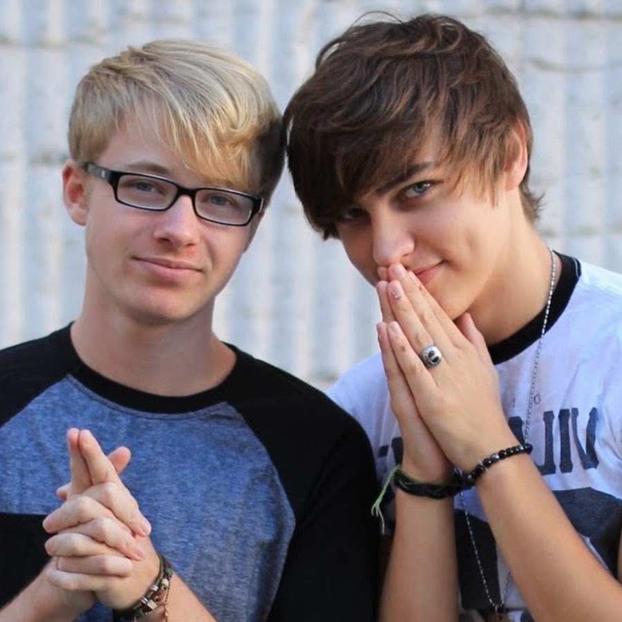 Sam And Colby Fans Photo