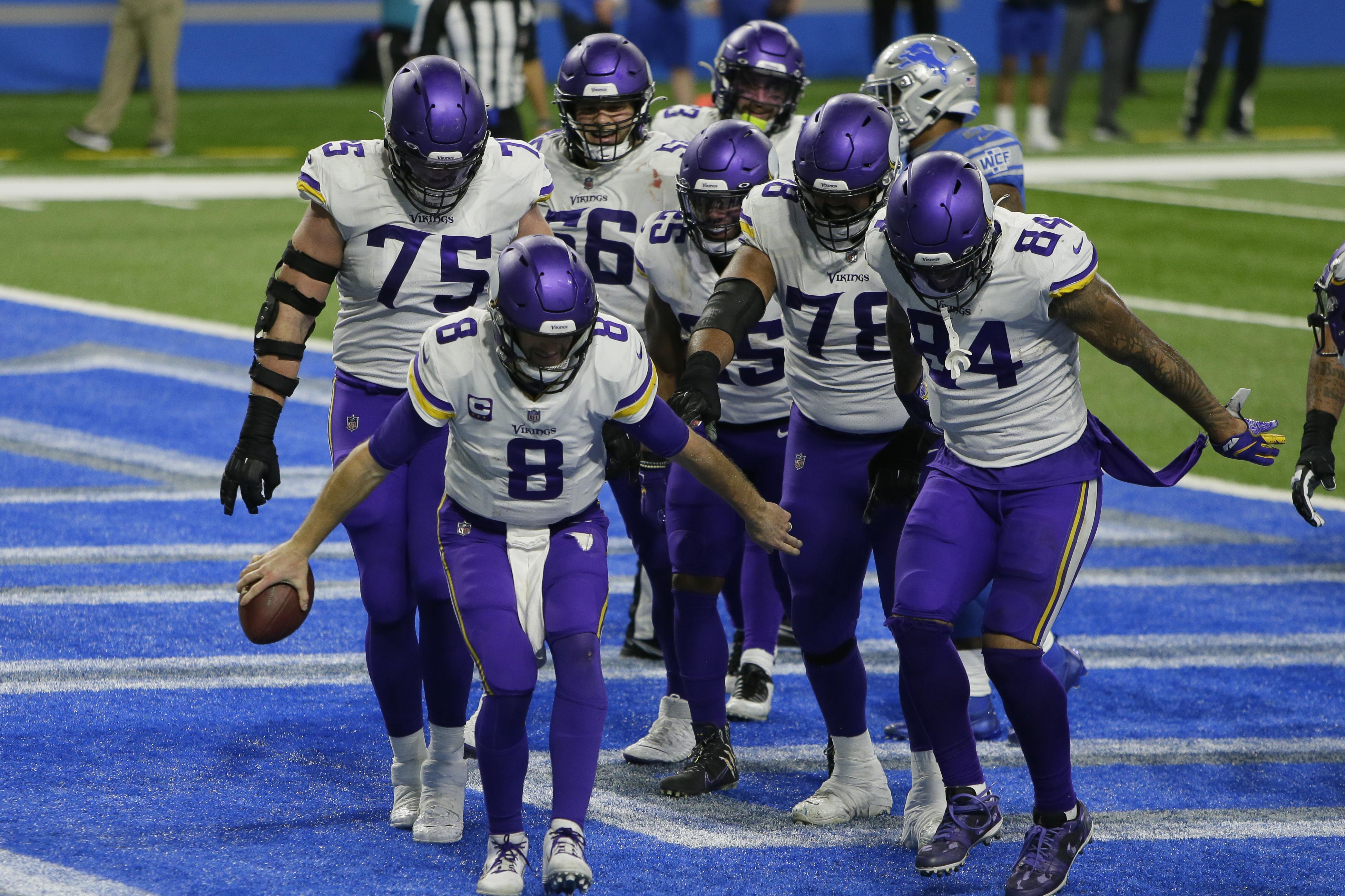 Cousins Throws Tds Vikings End With Win Over Lions