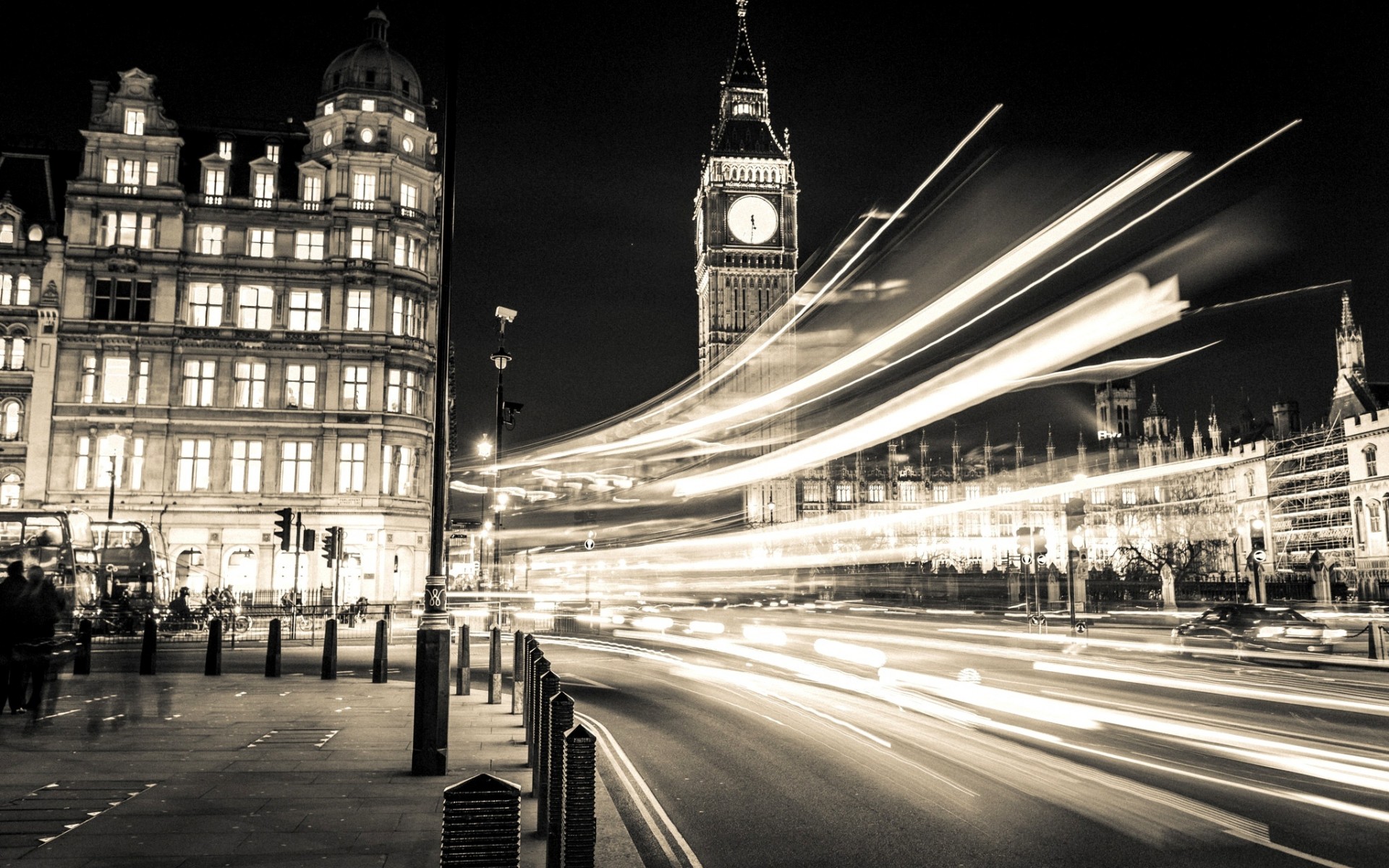 Black And White Lighting Big Ben London Wallpaper