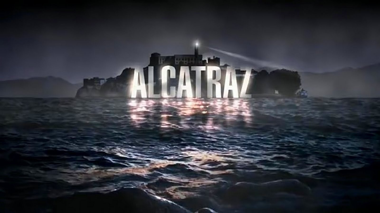 La isla de Alcatraz es una pequea isla ubicada en el centro de la