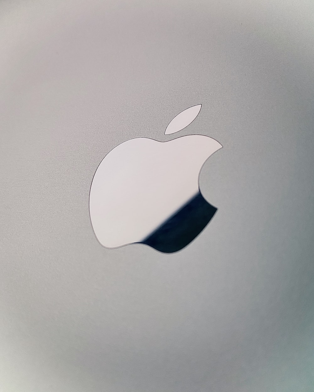Apple Logo Black Background Wallpaper iPhone Phone 4K #6680e