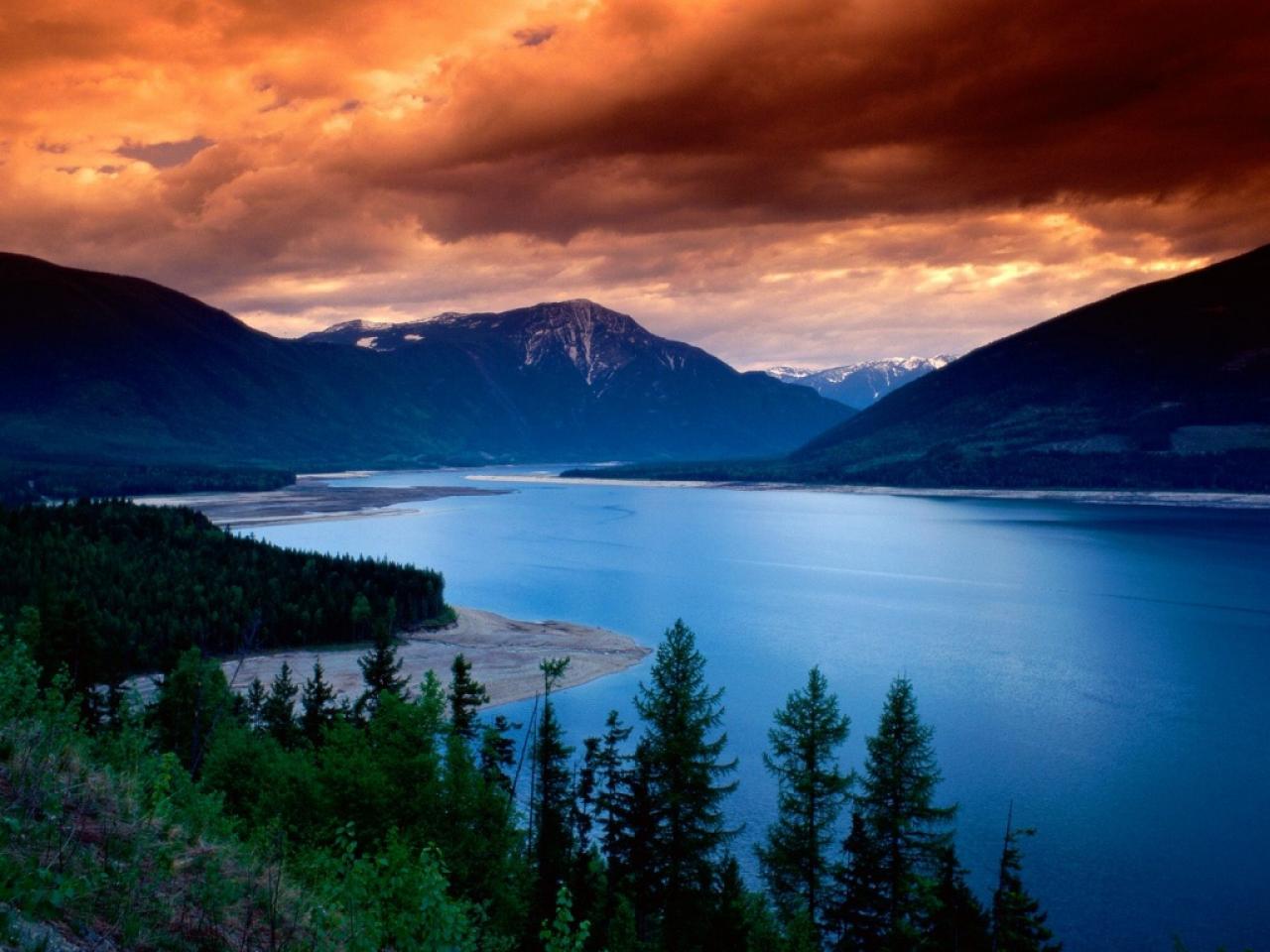 HD Upper Arrow Lake British Columbia Kostenlos