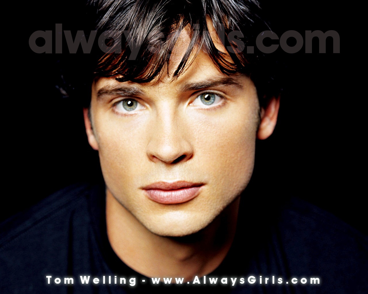 Tom Welling Wallpaper   Right click your mouse and choose Set As