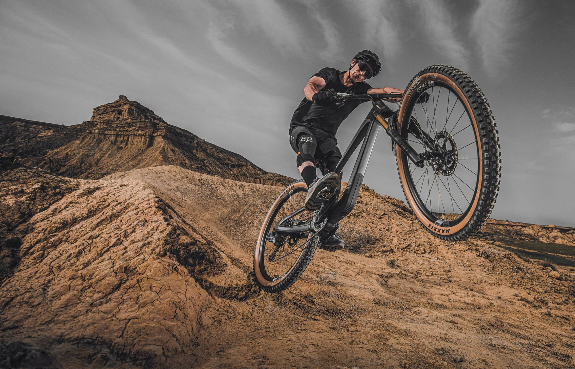 4k Mountain Bike Wallpaper