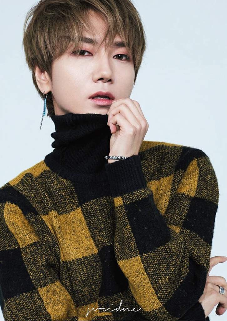Anan Magazine X Yesung Super Junior Amino
