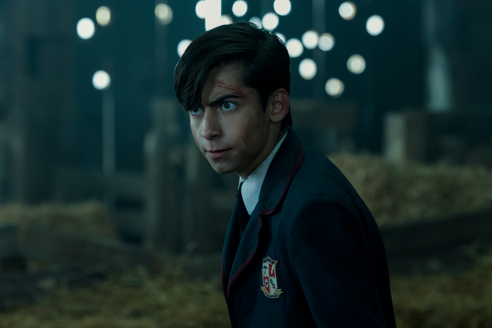 The Umbrella Academy Aidan Gallagher S Well Read Background