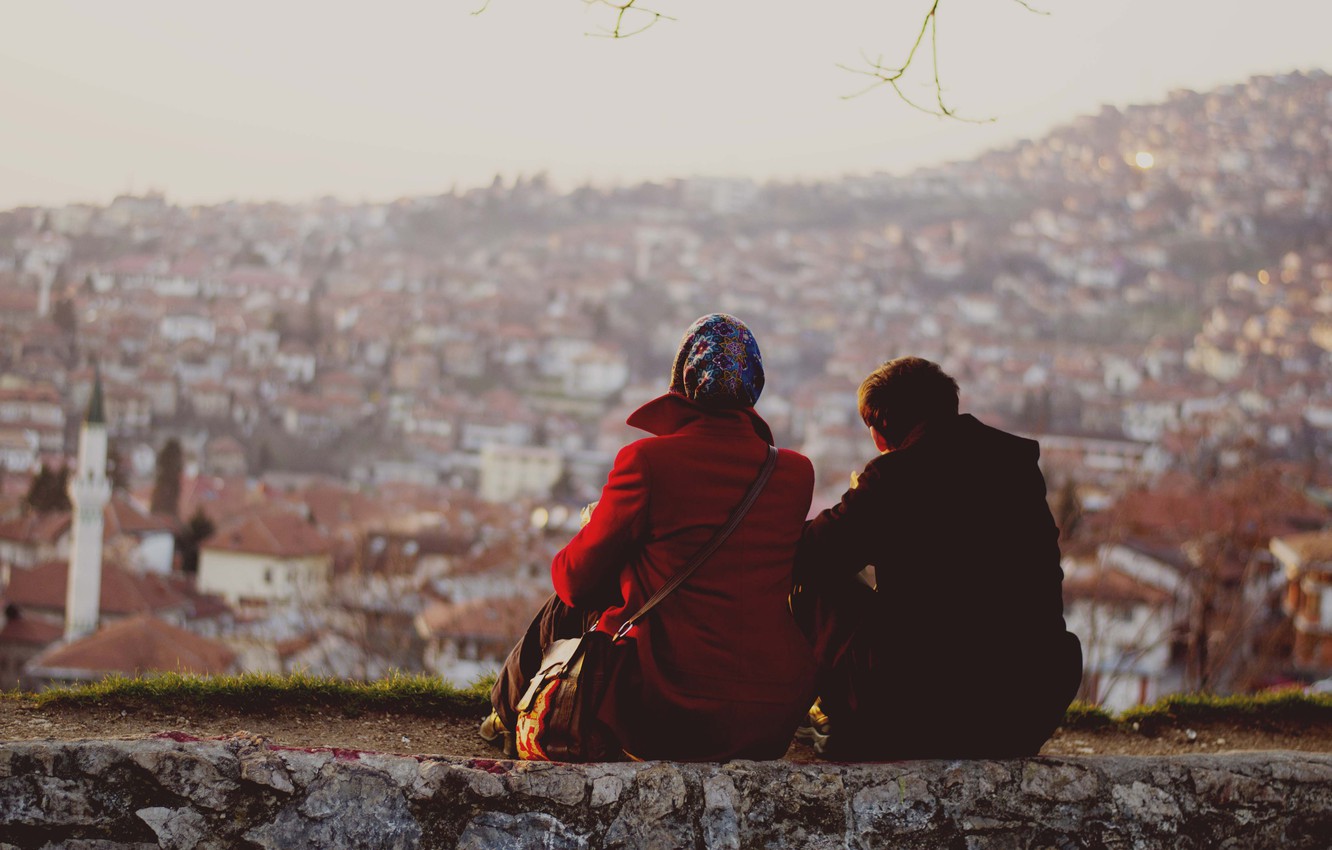 Wallpaper Sunset Couple Cityscape Enjoying Sarajevo Image For
