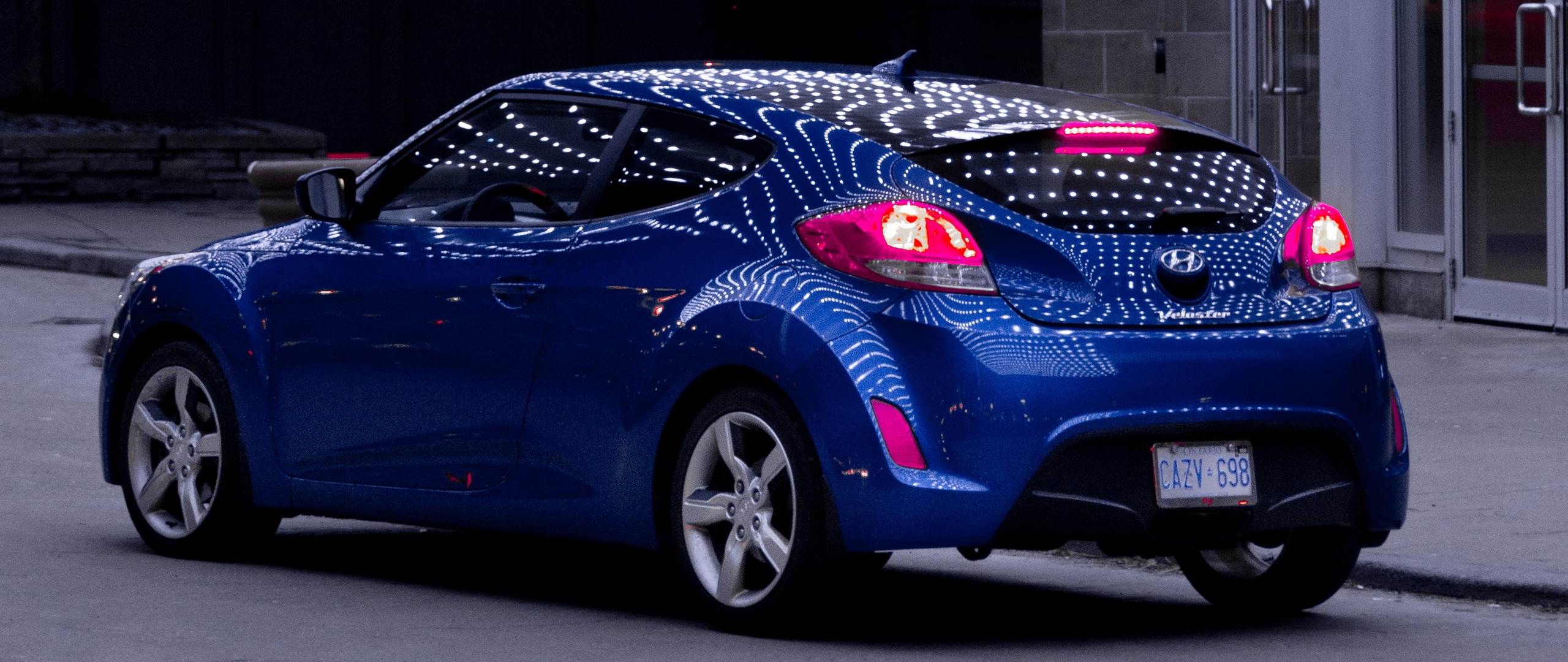 Wallpaper Hyundai Blue Side Street