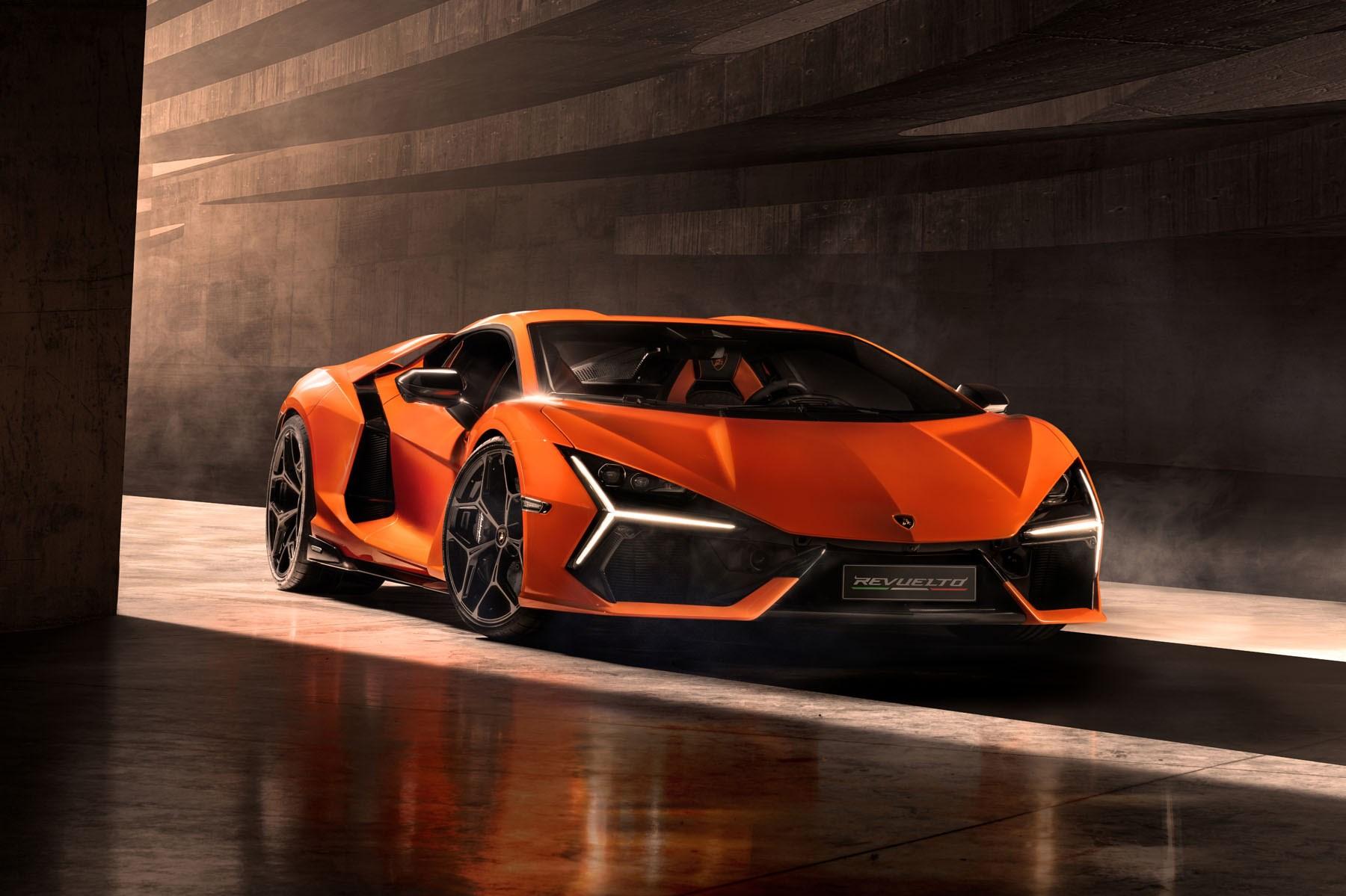 Lamborghini Revuelto Video Walkaround Hybrid V12 Encore For