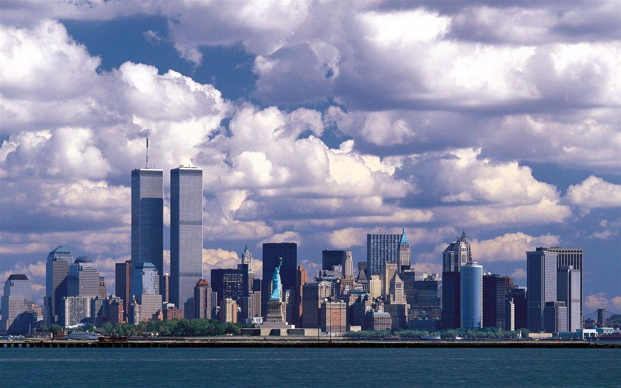 Twin Towers Wallpaper