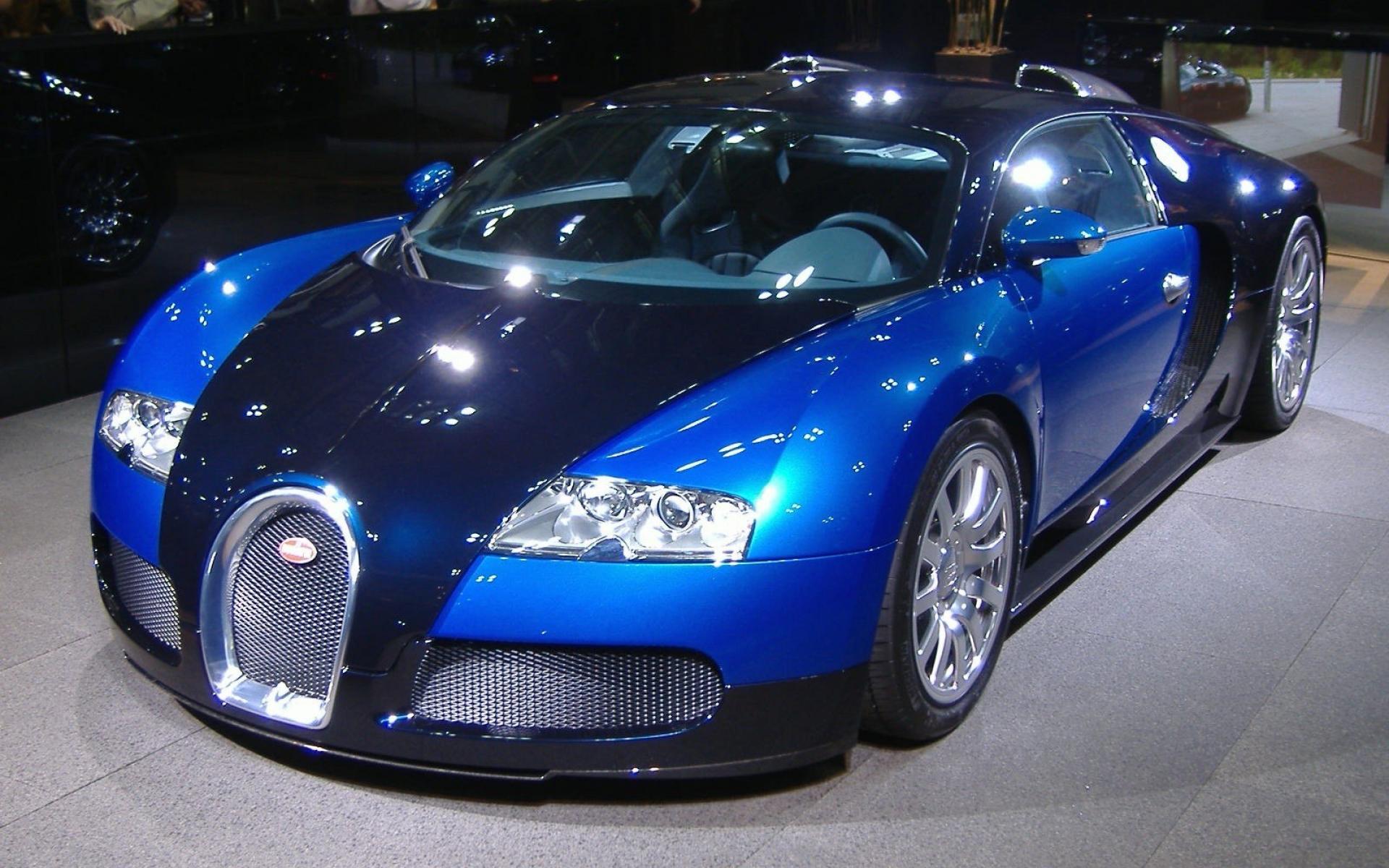 Bugatti Veyron Exposition Normal HD Wallpaper