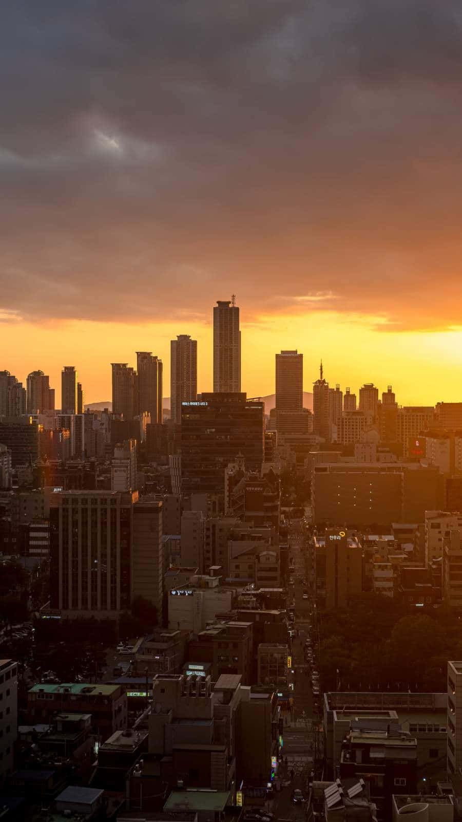 City Sunset iPhone Wallpaper