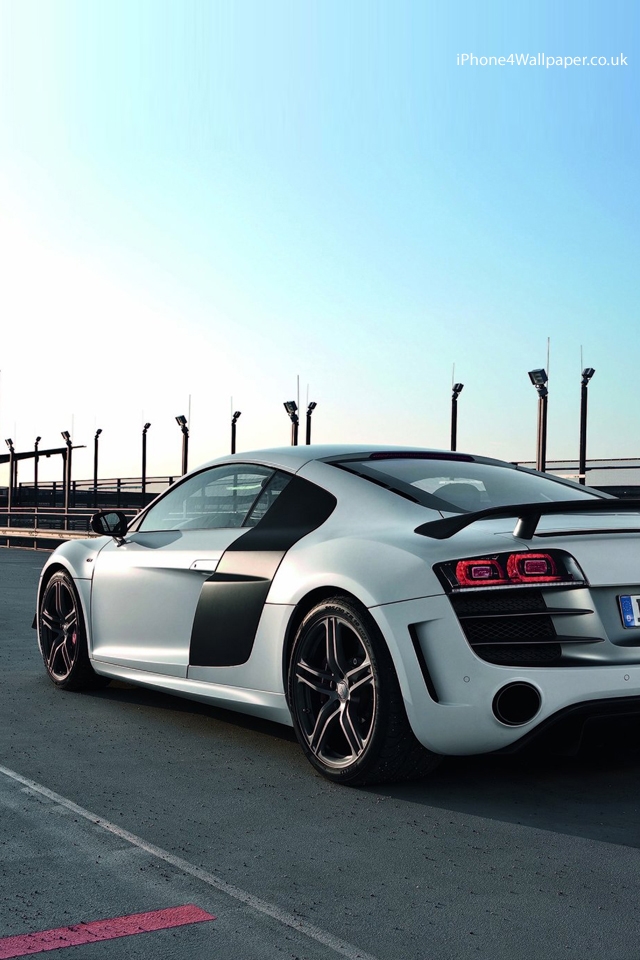 Iphone Ipod Touch Wallpaper Audi R8 GT 640x960
