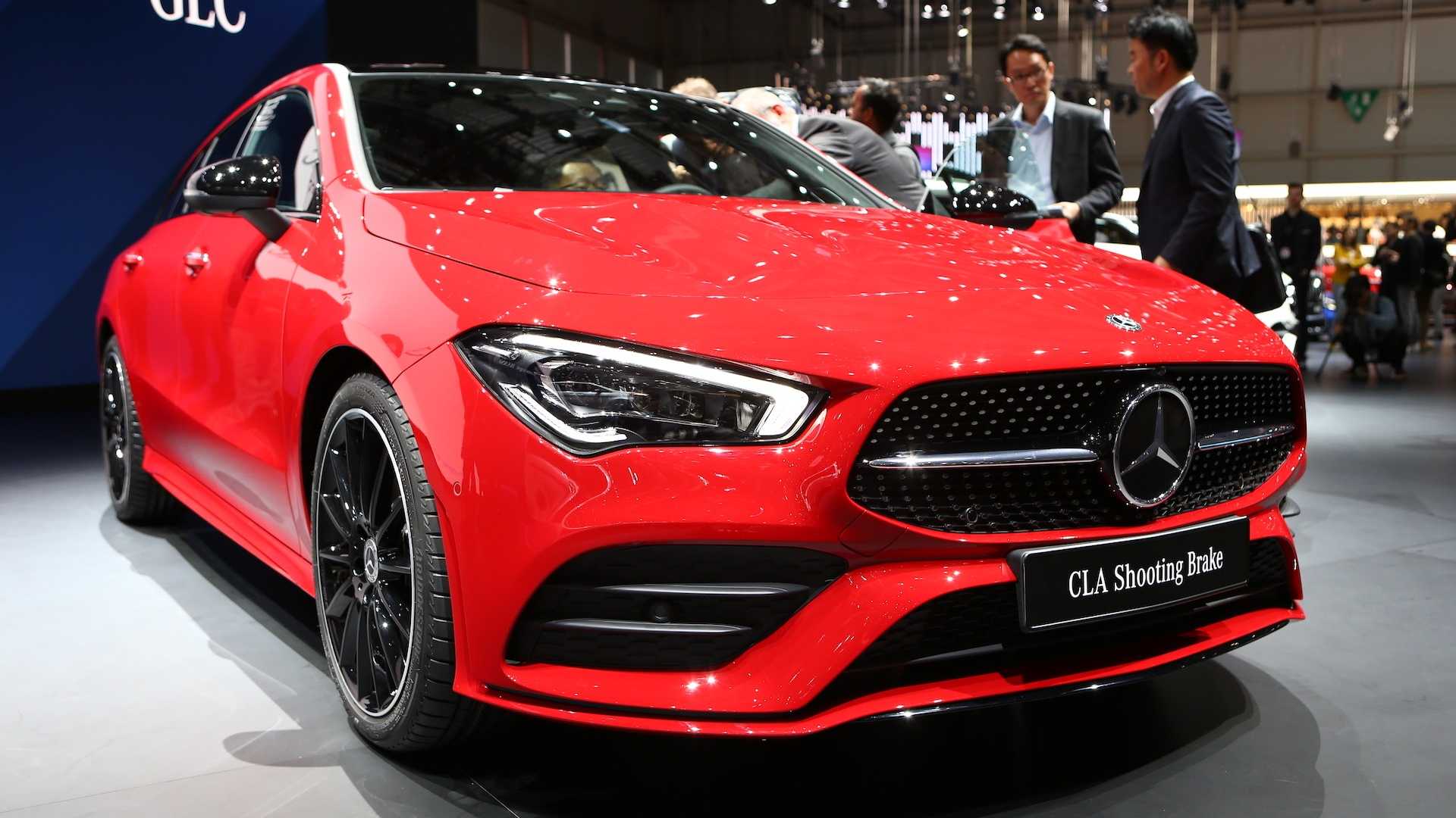 Mercedes Cla Shooting Brake Adds Style And Practicality