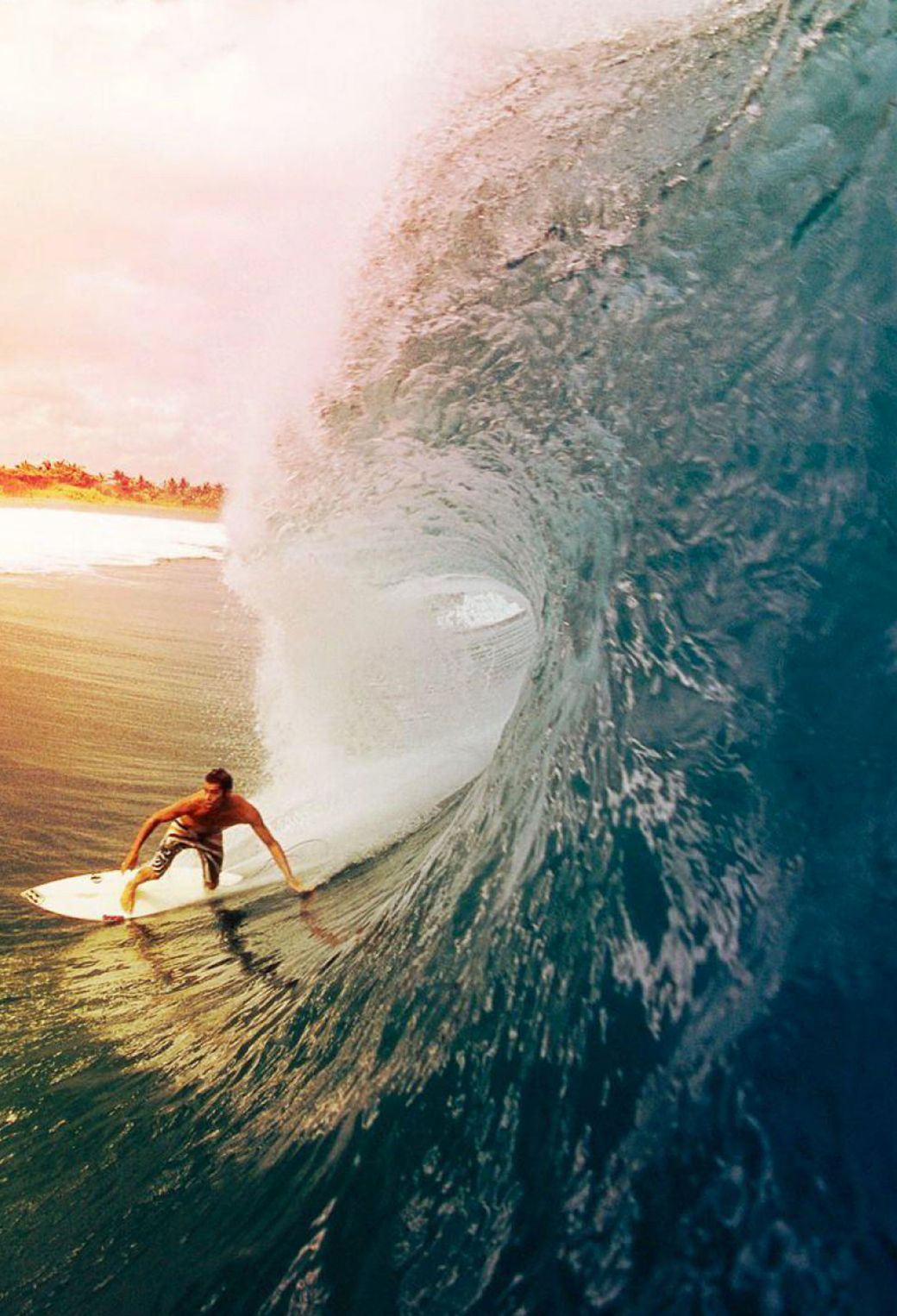 Surfing iPhone Wallpaper On