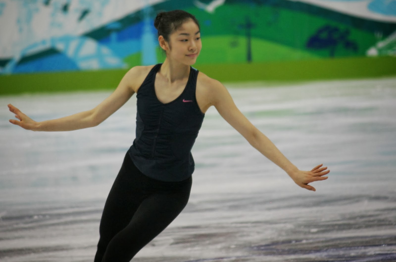Wallpaper Wallpaper Yuna Kim missed out on gold but more than 15m 1600x1059