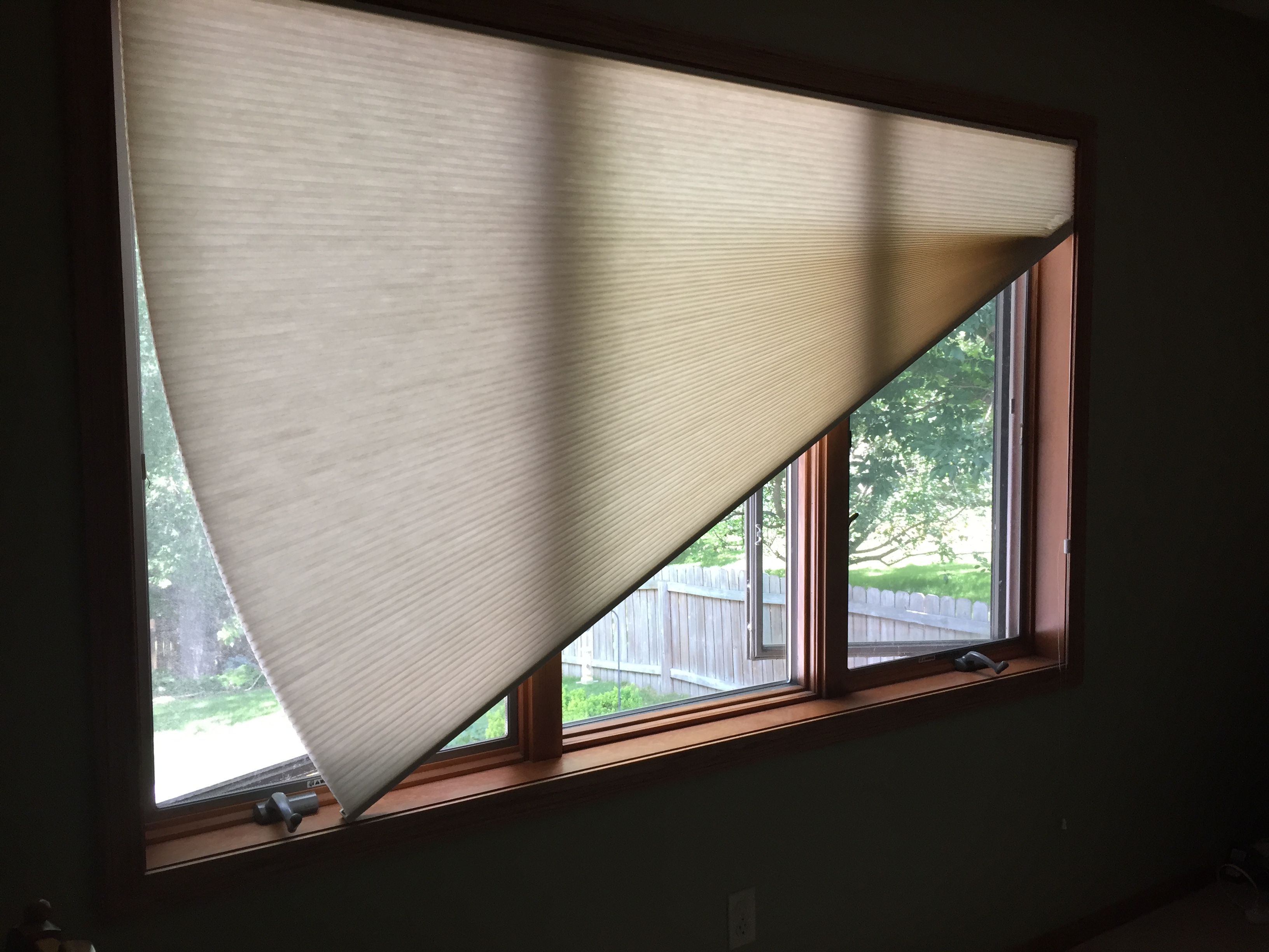 American Blinds Res Restaurants In Apple Valley Ca