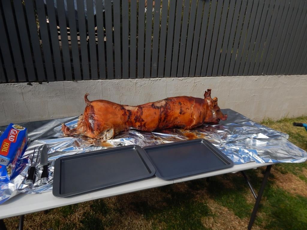 Lechon Baboy Wallpaper