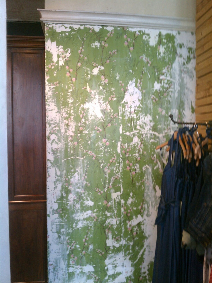 Distressed Paint And Wallpaper Diy
