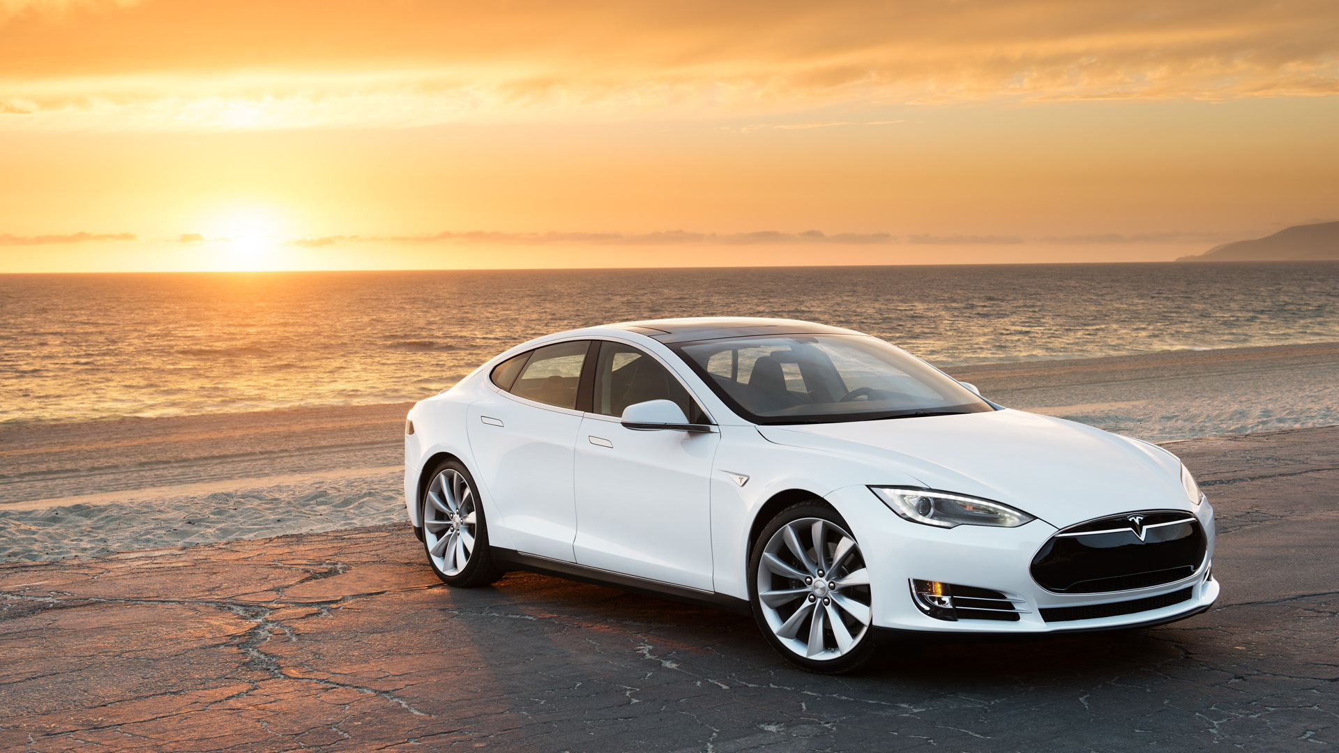 Full HD Wallpaper Tesla Model S Electric Car Liftback Beach