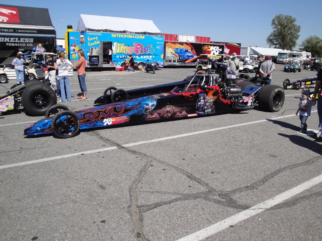 Super P Dragster With An Interesting Paint Job In Memphis Image