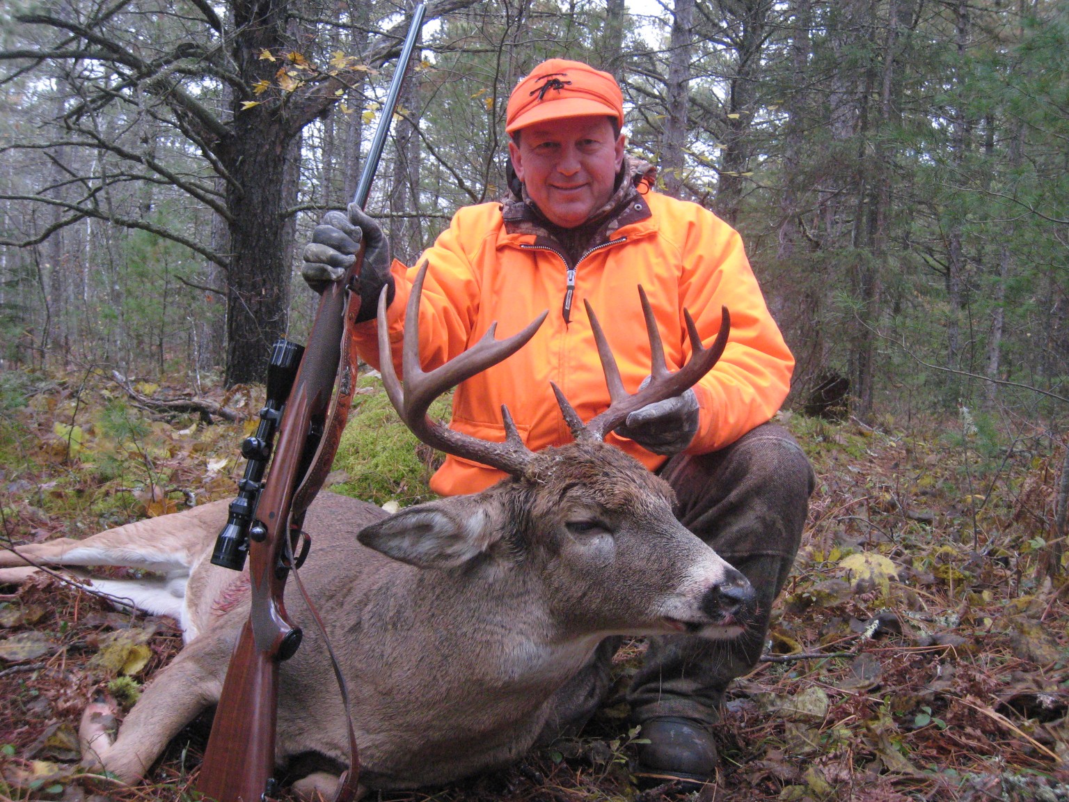 North Outfitters Trophy Whitetail Deer Hunts In Ontario Canada